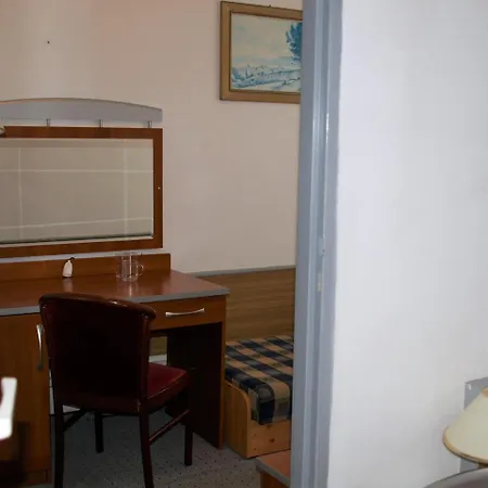 D.w. Grazyna Bed & Breakfast *